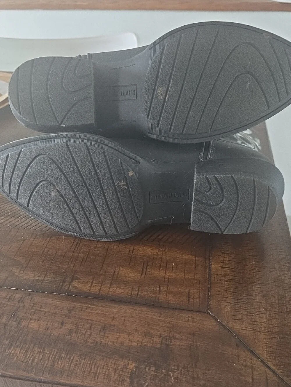 Men's Black Embroidered Western Boots